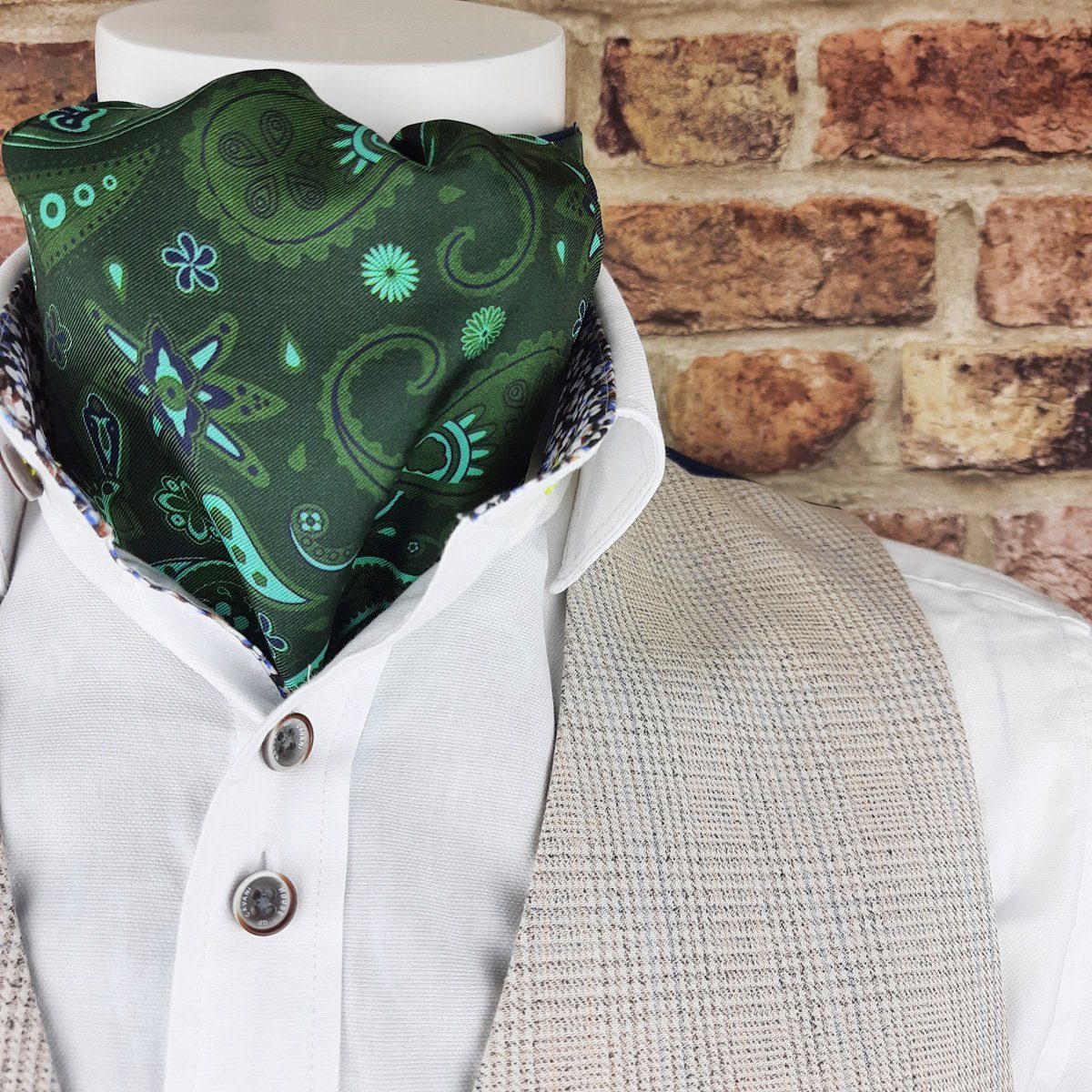 Starburst Green Paisley Silk Cravat - Cravats - - THREADPEPPER