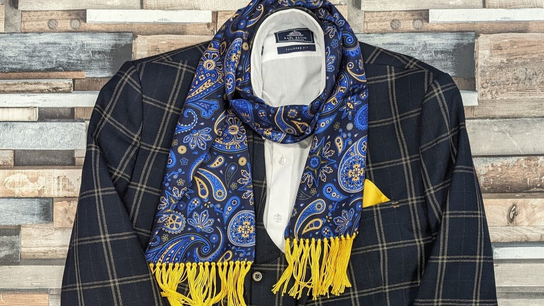How to Tie Your Scarf to Look Great and Keep Warm. Mens style fashion tips from THREADPEPPER.