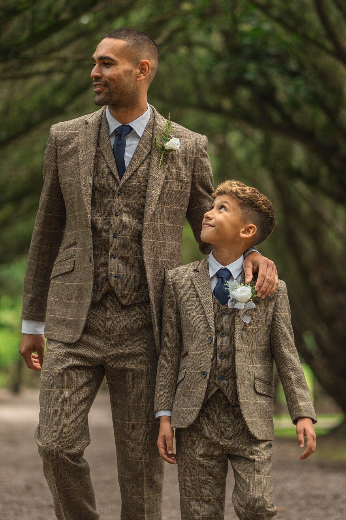 Albert Brown Tweed Suit Swatch - Swatch - 