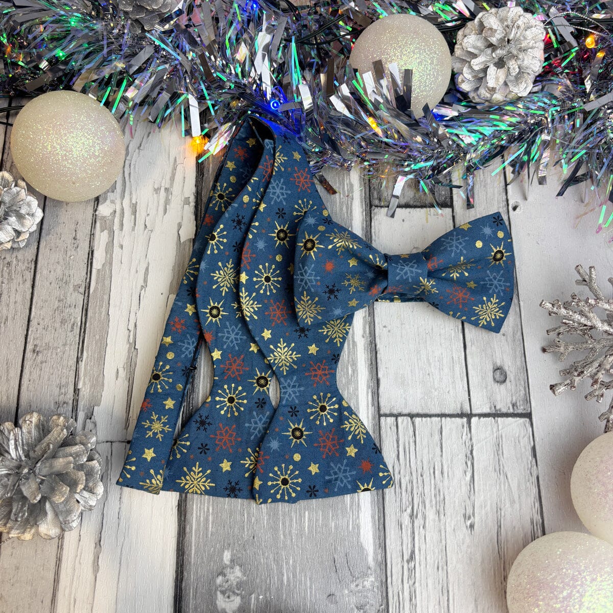 Blue Christmas Stars & Snowflakes Bow Tie - Bow Ties - 