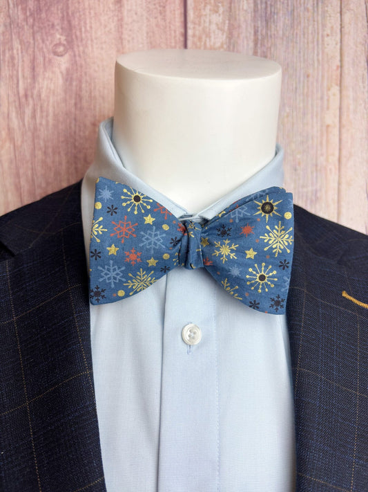 Blue Christmas Stars & Snowflakes Bow Tie - Bow Ties - 