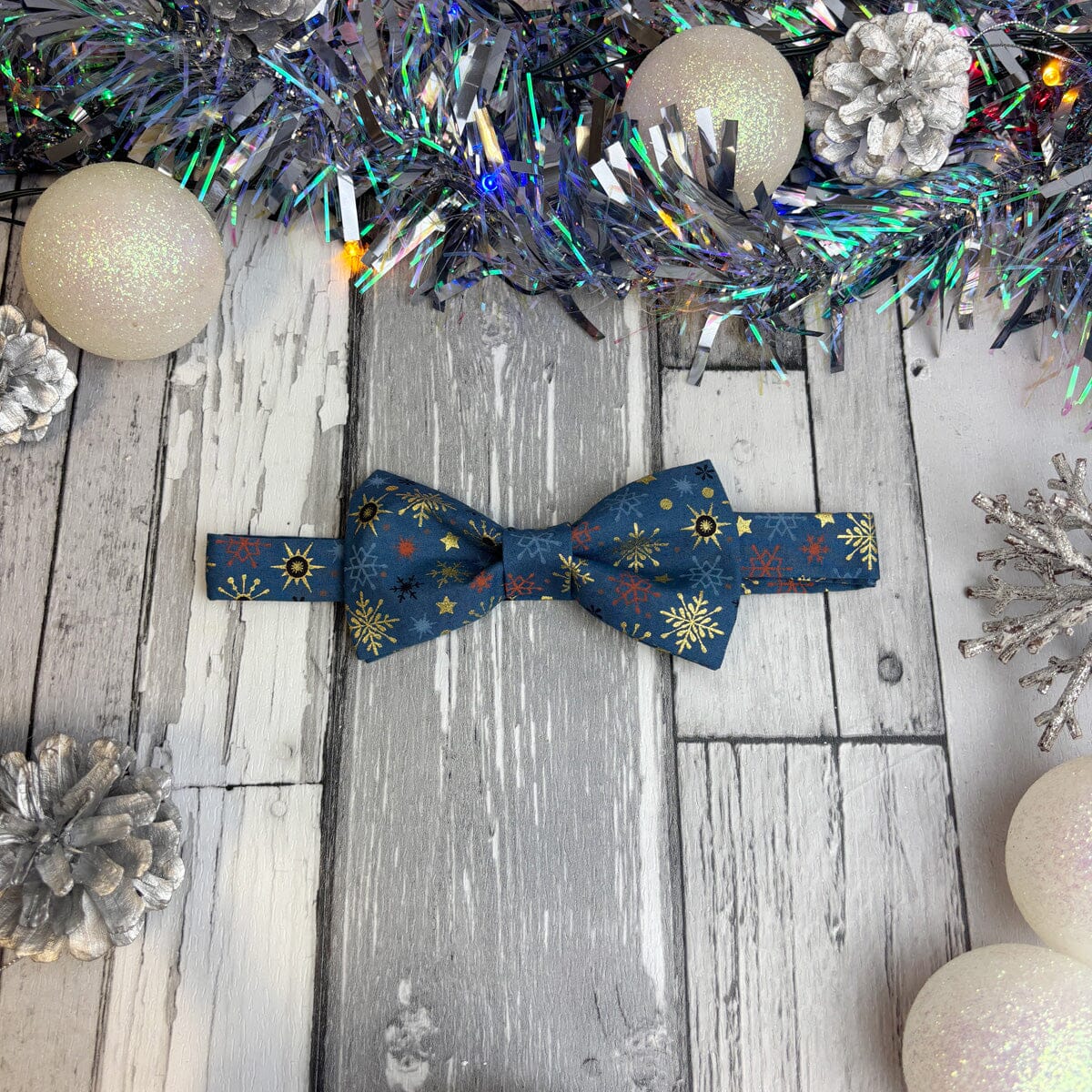 Blue Christmas Stars & Snowflakes Bow Tie - Bow Ties - 