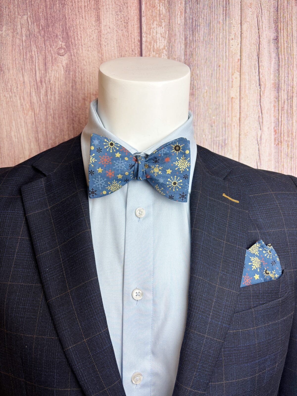 Blue Christmas Stars & Snowflakes Bow Tie - Bow Ties - 