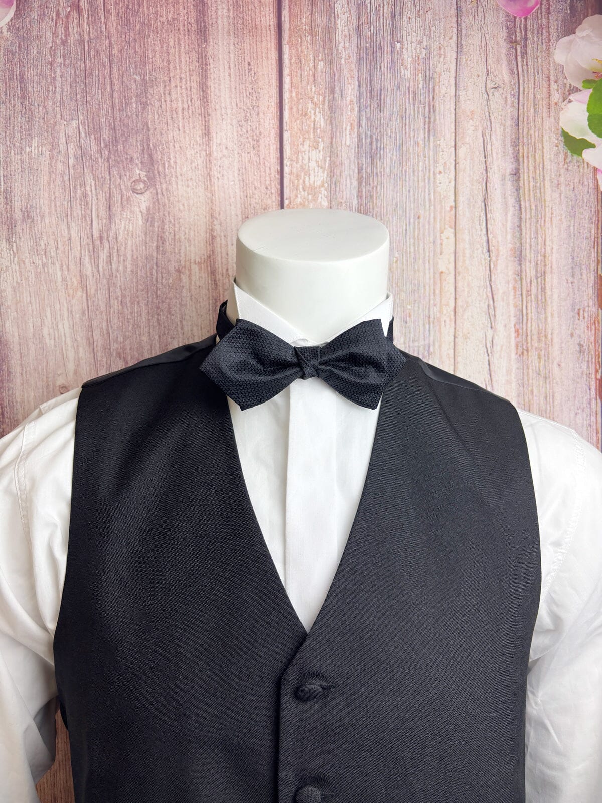 Diamond Point Black Barathea Bow Tie - Formalwear - 