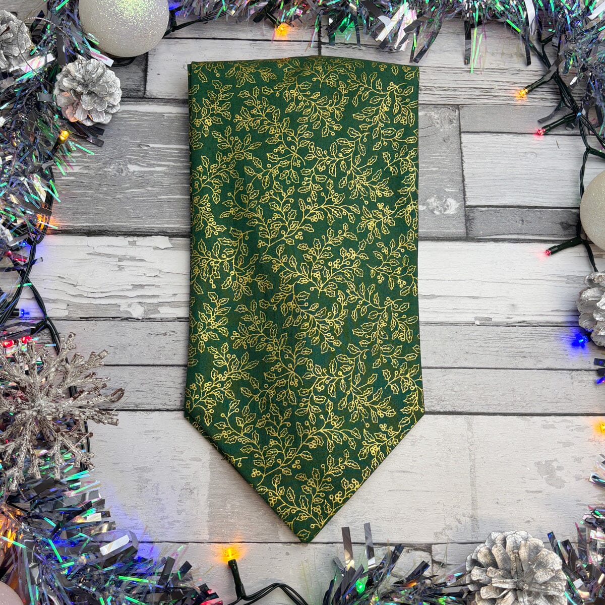 Green & Gold Holly Berries Cravat - Cravats - 