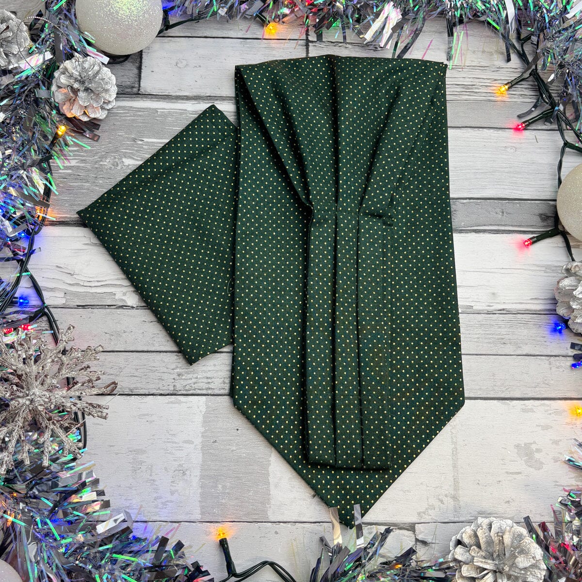 Green & Gold Spot Cravat - Cravats - 