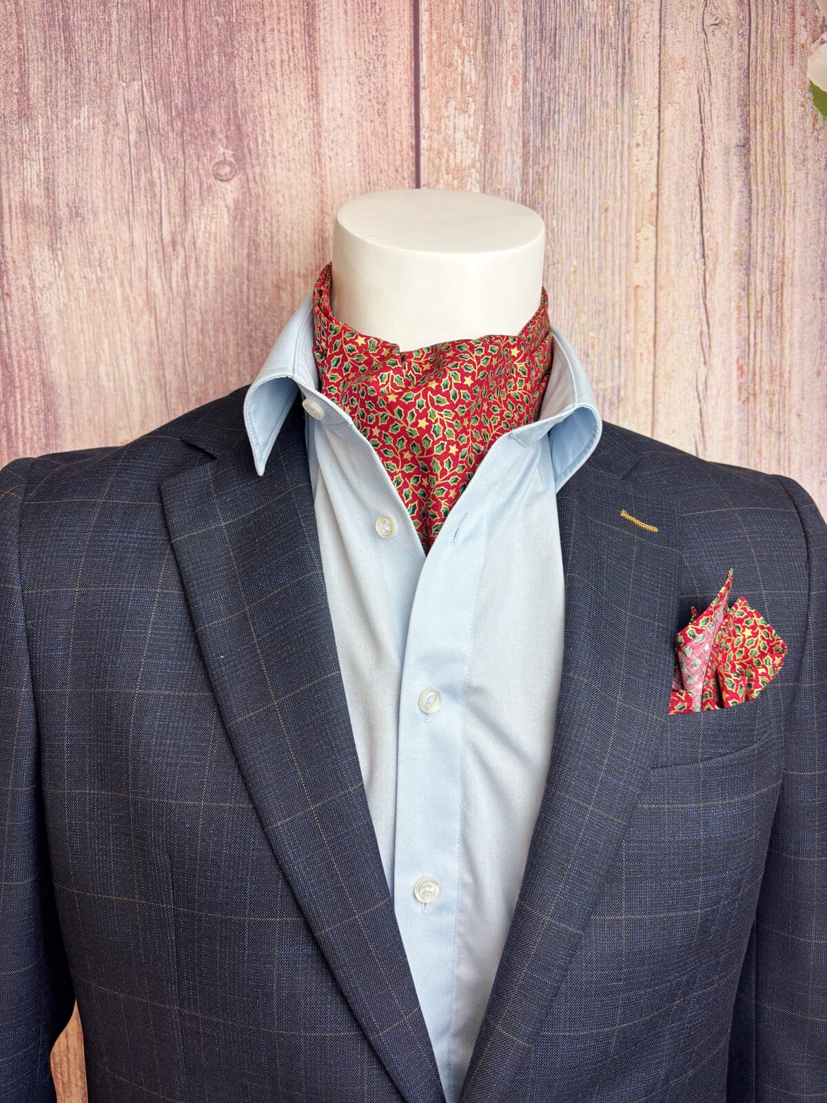 Red & Gold Holly Leaves Cravat - Cravats - 