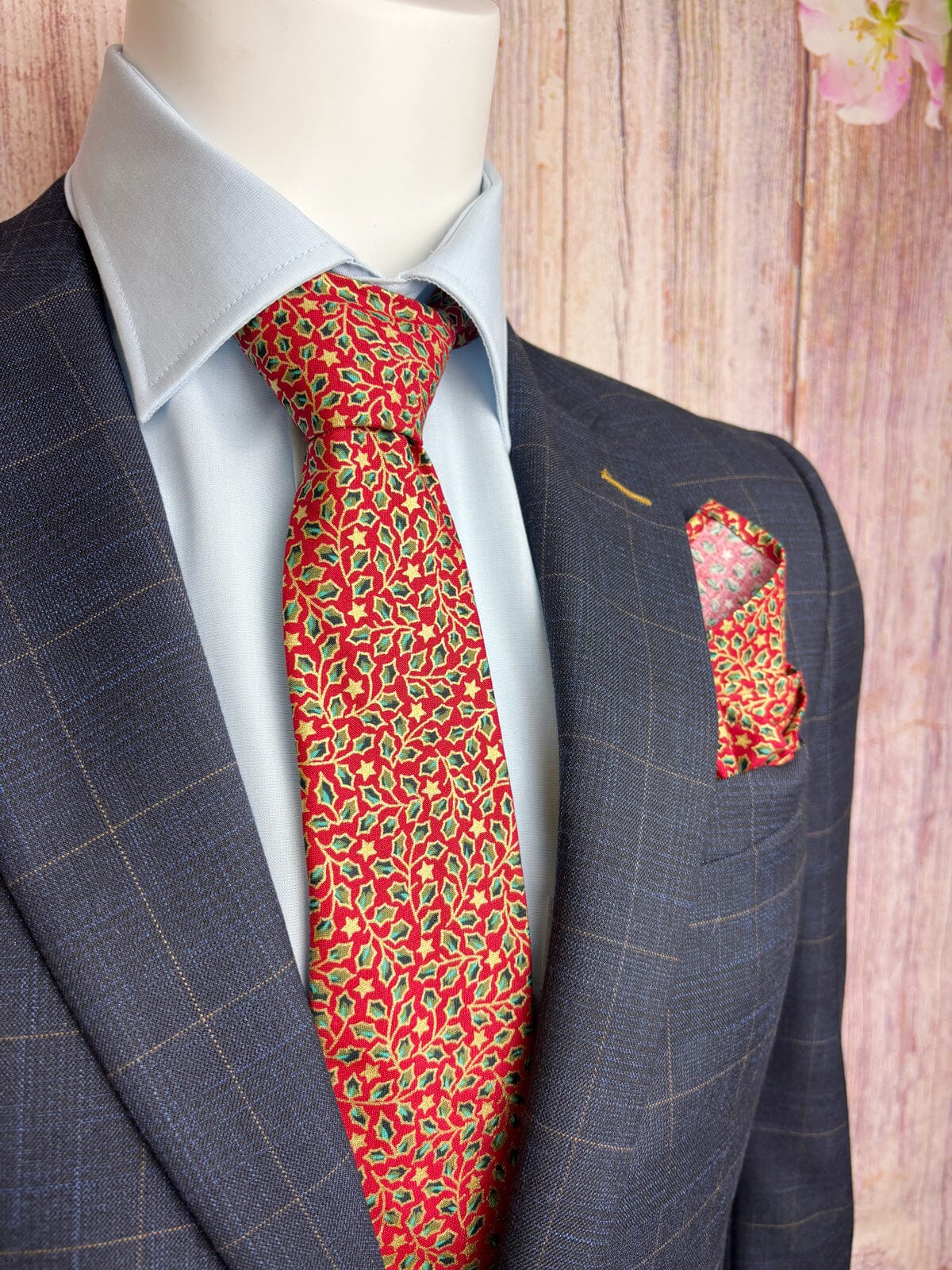 Red & Gold Holly Leaves Tie - Ties - 