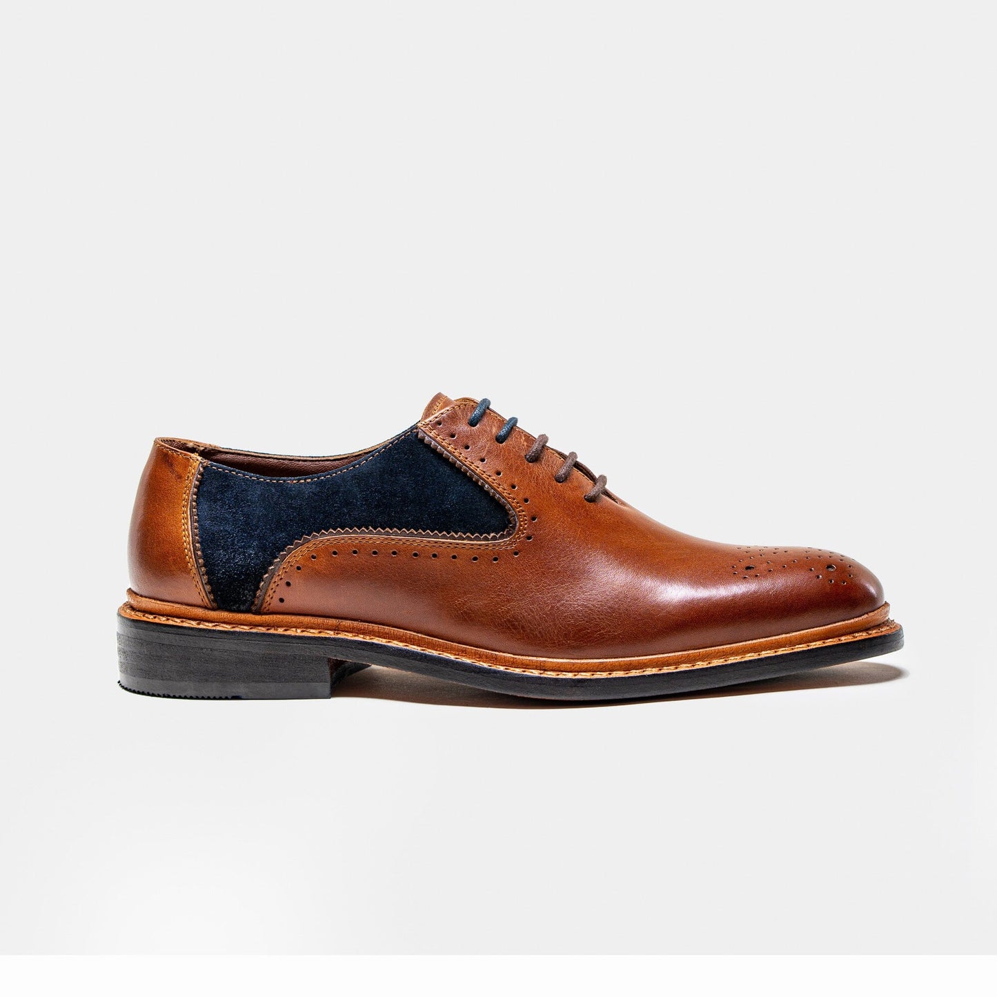 Brentwood Tan & Navy Shoes - Shoes - 7 - THREADPEPPER