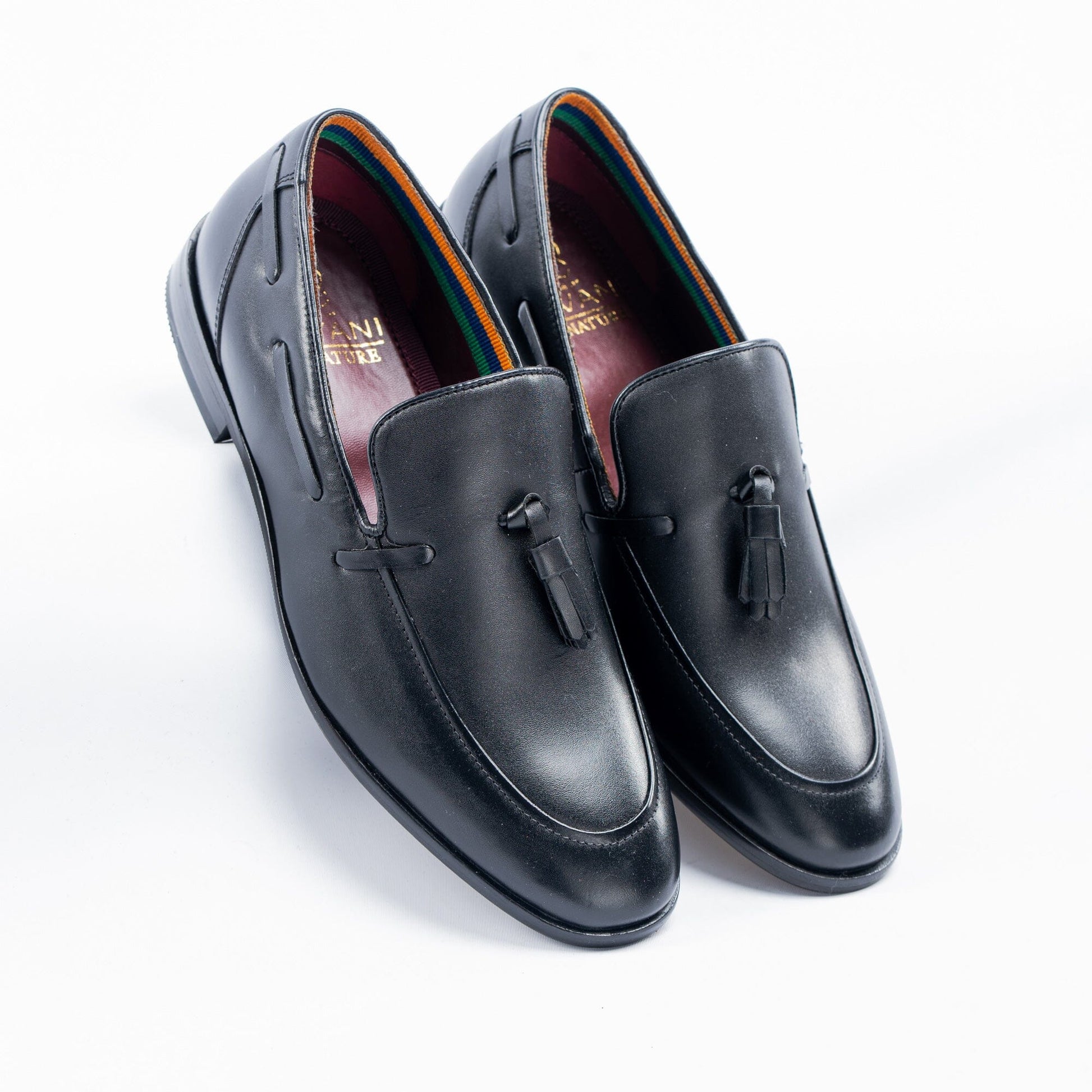 Freemont Tassel Black Leather Loafers - Shoes - - THREADPEPPER