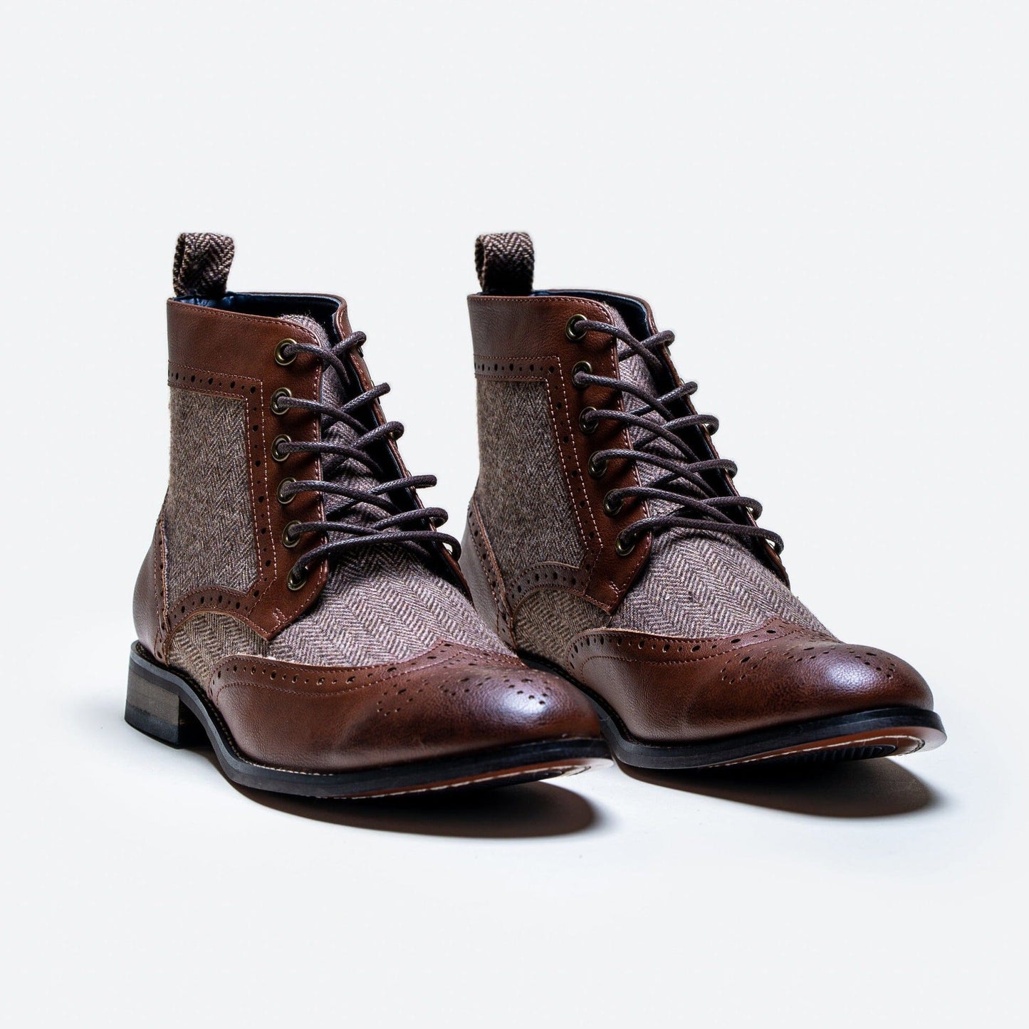 Jones Brown & Tweed Boots - Boots - - THREADPEPPER